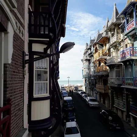 In Francaise Mers-les-Bains