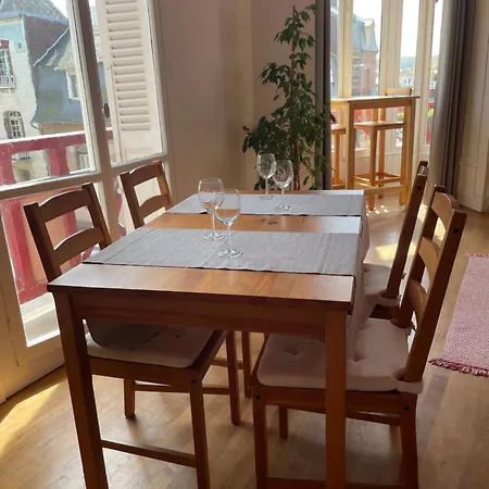 In Francaise Lägenhet *